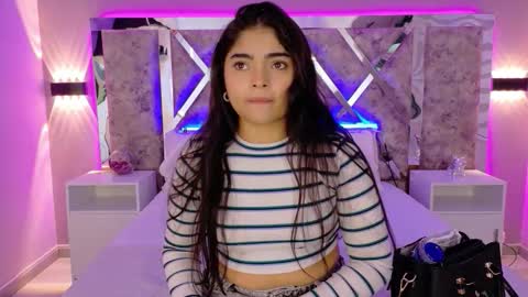 Snapshot of giselamaru chatting on 22, 11, 2025 online show from 22, 11, 2025