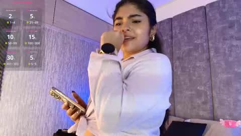 Snapshot of giselamaru chatting on 26, 11, 2025 online show from 26, 11, 2025