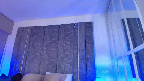 Snapshot of giselamaru chatting on 14, 12, 2025 online show from 14, 12, 2025