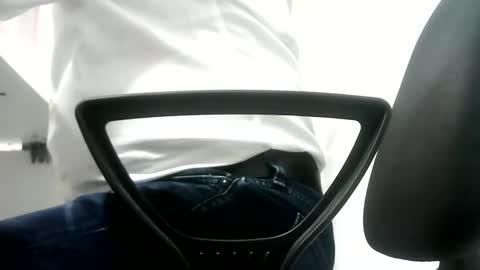 Snapshot of gitano691 chatting on 18, 12, 2025 gitano691 online show from 18, 12, 2025