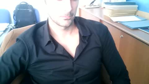 Snapshot of giuseppevai1 chatting on 28, 10, 2025 giuseppevai1 online show from 28, 10, 2025