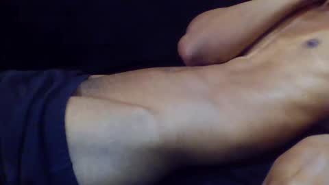 Snapshot of give_us_pleasure chatting on 3, 2, 2025 give_us_pleasure online show from 3, 2, 2025