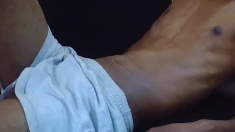 Snapshot of give_us_pleasure chatting on 6, 3, 2025 give_us_pleasure online show from 6, 3, 2025