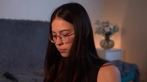 Agness online show from 30, 10, 2025