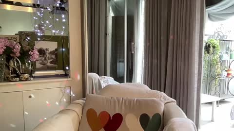 Snapshot of gl1tter_barbie chatting on 13, 1, 2025 Gl1tter Barbie online show from 13, 1, 2025