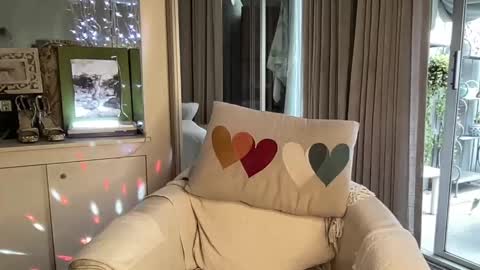 Snapshot of gl1tter_barbie chatting on 11, 3, 2025 Gl1tter Barbie online show from 11, 3, 2025