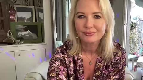 Snapshot of gl1tter_barbie chatting on 23, 9, 2025 Gl1tter Barbie online show from 23, 9, 2025