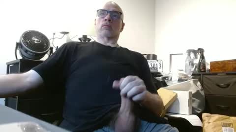 Snapshot of glaikind925958 chatting on 17, 5, 2026 glaikind925958 online show from 17, 5, 2026
