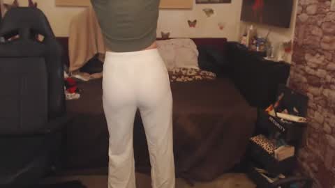 Glamourhottie online show from 9, 3, 2025