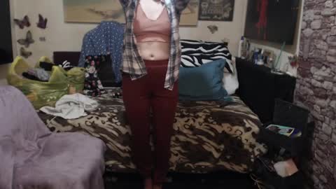 Snapshot of glamourhottie chatting on 4, 4, 2026 Glamourhottie online show from 4, 4, 2026