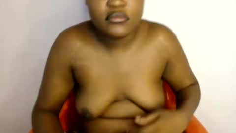 Snapshot of glamslut8 chatting on 22, 6, 2026 sweet girl online show from 22, 6, 2026