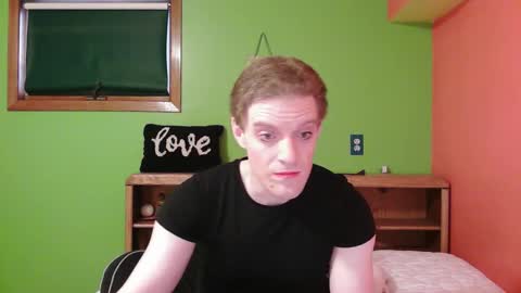Snapshot of glamtransgoddess15 chatting on 18, 1, 2026 glam trans goddess online show from 18, 1, 2026