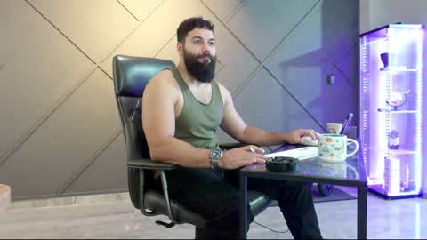 Matthew .. for short call me Matt online show from 11, 12, 2024