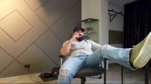 Matthew .. for short call me Matt online show from 27, 1, 2025