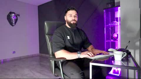 Matthew .. for short call me Matt online show from 7, 3, 2025