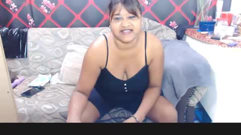 Snapshot of glitter_candy chatting on 12, 1, 2025 glitter candy online show from 12, 1, 2025