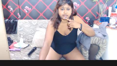 Snapshot of glitter_candy chatting on 12, 1, 2025 glitter candy online show from 12, 1, 2025