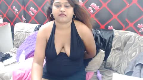 Snapshot of glitter_candy chatting on 9, 2, 2025 glitter candy online show from 9, 2, 2025
