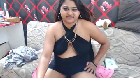 Snapshot of glitter_candy chatting on 21, 2, 2025 glitter candy online show from 21, 2, 2025