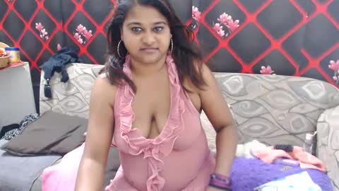 Snapshot of glitter_candy chatting on 26, 2, 2025 glitter candy online show from 26, 2, 2025