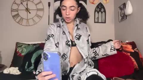 Snapshot of globberton chatting on 12, 2, 2025 Baby Bimbo online show from 12, 2, 2025