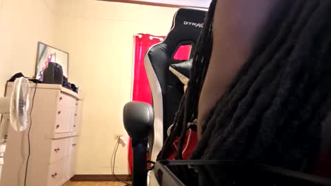 glomightyj online show from 29, 3, 2026