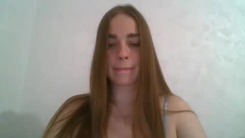 Snapshot of gloria954807 chatting on 6, 6, 2026 gloria954807 online show from 6, 6, 2026