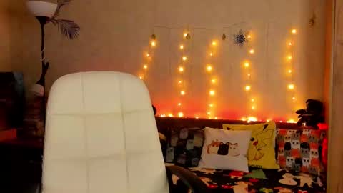 Gloria Wood online show from 23, 12, 2024