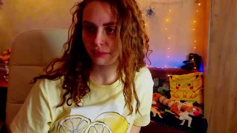 Gloria Wood online show from 5, 1, 2025