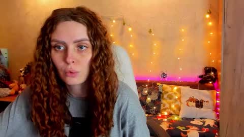 Gloria Wood online show from 12, 1, 2025