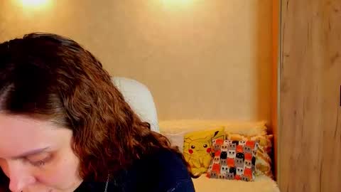 Gloria Wood online show from 22, 2, 2025