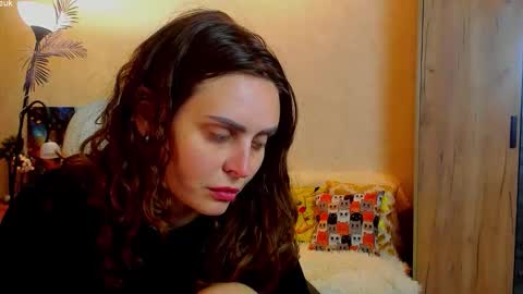 Gloria Wood online show from 29, 9, 2025