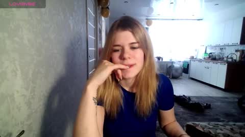  Roxy  online show from 28, 2, 2025