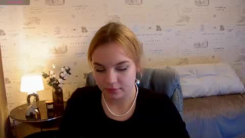 Snapshot of glow_margo chatting on 6, 5, 2026 Margo online show from 6, 5, 2026