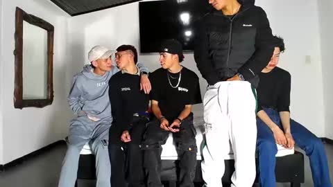 THOMAS AND DAMIAND online show from 24, 9, 2025