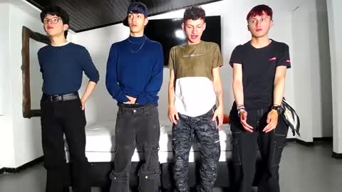 THOMAS AND DAMIAND online show from 26, 9, 2025