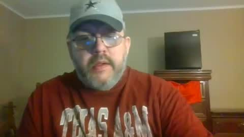 Snapshot of gobey33 chatting on 5, 7, 2026 IDKIDCIDGAF online show from 5, 7, 2026