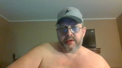 Snapshot of gobey33 chatting on 18, 7, 2026 IDKIDCIDGAF online show from 18, 7, 2026