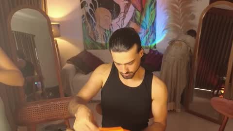 Snapshot of goddess_marylin chatting on 28, 5, 2026 330 UTC2 girls online show from 28, 5, 2026