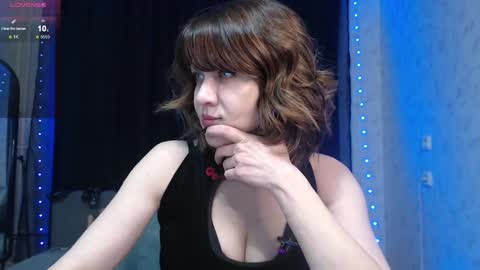 Snapshot of goddess_orsa chatting on 5, 2, 2025 Orsa online show from 5, 2, 2025