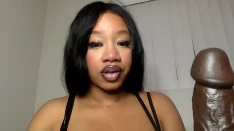Snapshot of goddessdaisysky chatting on 9, 3, 2025 Goddess Daisy Sky online show from 9, 3, 2025