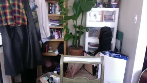 Snapshot of goddessdaisysky chatting on 22, 9, 2025 Goddess Daisy Sky online show from 22, 9, 2025
