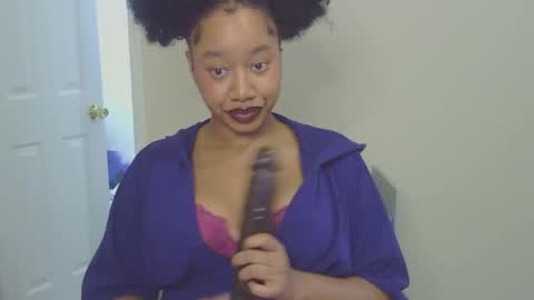 Snapshot of goddessdaisysky chatting on 10, 10, 2025 Goddess Daisy Sky online show from 10, 10, 2025