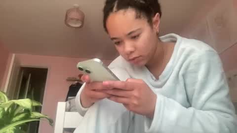 Goddess L online show from 5, 4, 2026