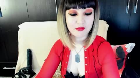 goddessemily_ online show from 17, 5, 2026