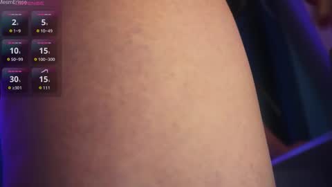 MesmErisse online show from 25, 10, 2025