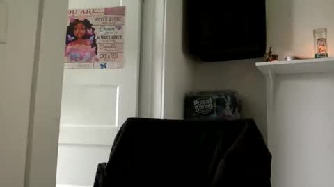 Snapshot of goddessjaylastar chatting on 26, 11, 2025 GoddessJayla Star online show from 26, 11, 2025