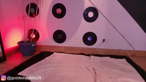 Julieta online show from 24, 3, 2026