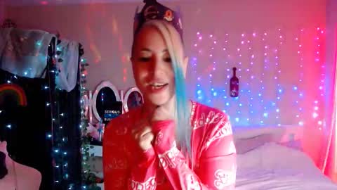 Snapshot of goddesslilith chatting on 29, 10, 2025 Goddess Lilith  - 111 tks to PM online show from 29, 10, 2025