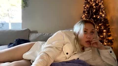Snapshot of goddessmayvn chatting on 7, 12, 2024 GoddessMayvn online show from 7, 12, 2024